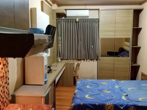 Apartemen The Suites Metro By Naufal (Standard)