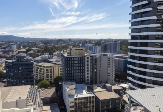 이볼루션 아파트먼트 리버뷰