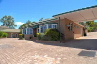 Deer Park Motor Inn Armidale Các khách sạn ở Armidale