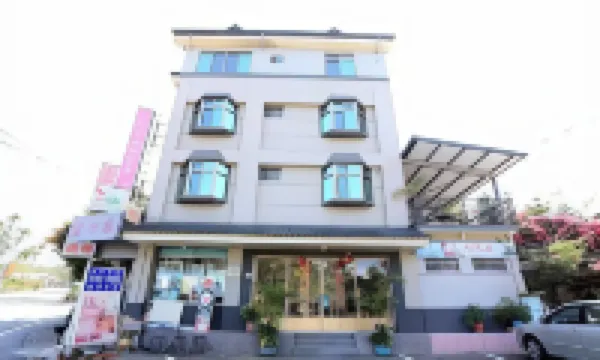 Sakura Hostel Hôtels à proximité de : Village de la culture aborigène de Formose