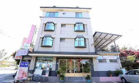 Sakura Hostel