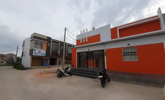 Capital O 93076 Batam Backpacker Guesthouse 2