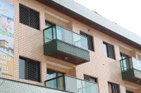 Bella Casa Flat Service Hotels in Bertioga