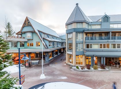 Whistler Peak Lodge