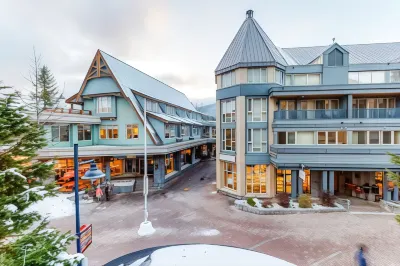 Whistler Peak Lodge