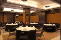 德里N.C.R.諾伊達薩沃伊套房