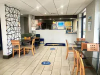 Days Inn by Wyndham Asheville Downtown North Hotels in Marshall