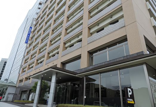 도미 인 아키타