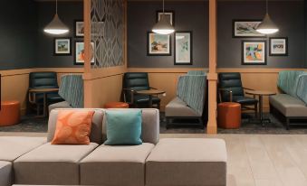 Hyatt Place Sacramento International Airport