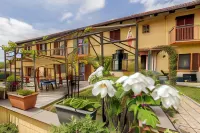 La Valle B&B Hotels in Asti