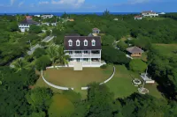 Buccaneer Hill Main House 5 Bedroom Home Hotels in 