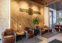 Tsentralnyij Hotel