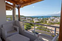 Vila Shpetimi Hotels in Ksamil