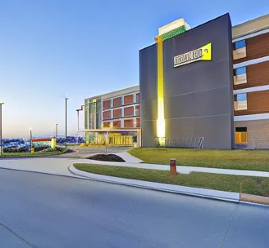 Home2 Suites by Hilton - Kansas City Airport
