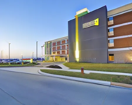 KCI機場希爾頓惠庭酒店 梅酒店