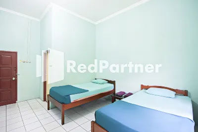 Hotel Mexicanna Syariah Mitra RedDoorz Hotel dekat Masjid Rahmatullah, Simpang Kapuk