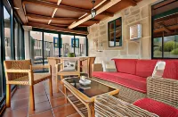 Casa do Cruceiro Hotels in Teo