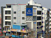 內洛爾公園飯店 - 靠近醫院和高速公路 Venkatagiri Fort附近的飯店