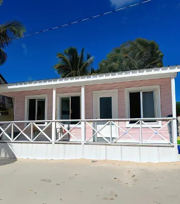 Casa Rosada Beach Front Hotels in Мано Хуан