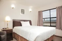 Happy Day Inn Hotels in New Westminster