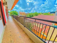 Wisma Apada Syariah Sengkang Mitra RedDoorz Hotels in Tempe
