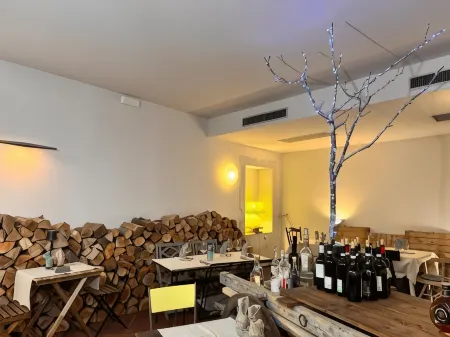 皮克洛歐利娜酒店