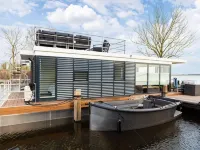 斯尼克爾湖上的船屋