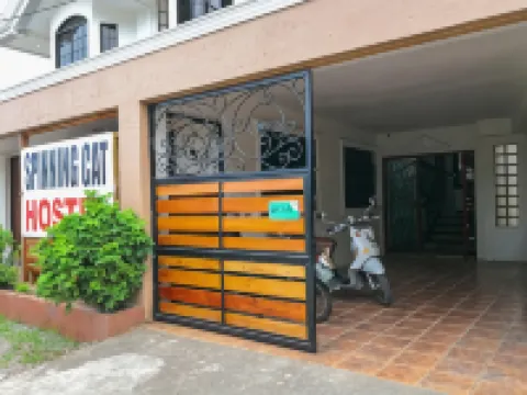 旋轉貓青年旅館 聖約瑟夫勞工大教堂附近的飯店