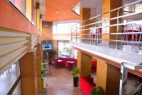Hôtel Hadaik Ain Asserdoune Hotels in Beni Mellal