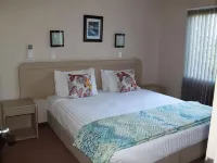 ASURE Camelot Arms Motor Lodge Hotel a 