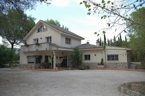 Casa Rural Aire Hotels in El Comtat