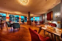 Burghotel Staufeneck فنادق في Bad uberkingen