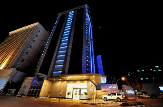 Hyatt Buyutat Hotels near Riyadh Golf Courses