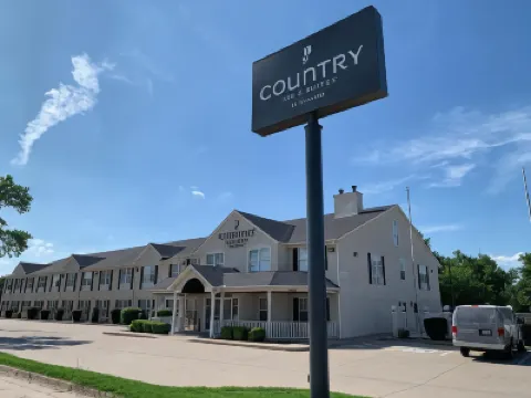Country Inn & Suites by Radisson, Tulsa, OK Hotels near Benton Park