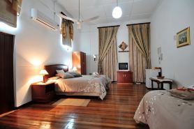 Oasis Country Lodge