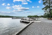 Serene "Lake Access" Home Away From home