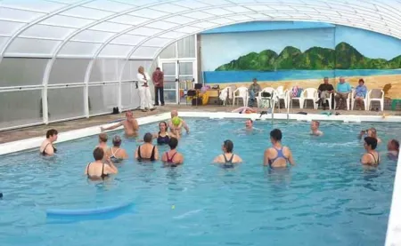 cottage in the countryside with its view of the black mountains Отели в г. Финистер