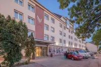 Vitta Hotel Superior Hotels in Dunakeszi