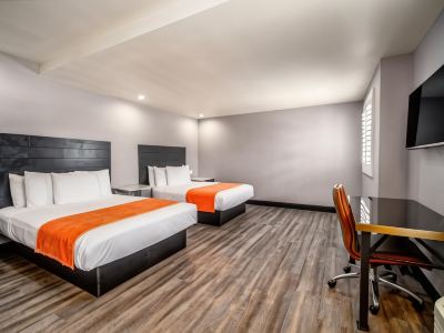 Lyfe Inn & Suites by Aga - LAX Airport