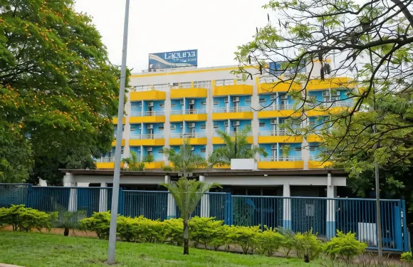 拉古納廣場酒店