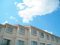 Hotel Pacific - parking