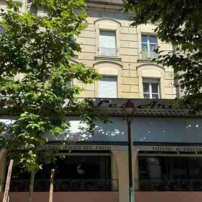 Logis Hôtel Restaurant Grand Hôtel de Lyon Hotel Exterior