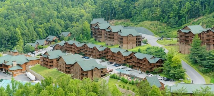Westgate Smoky Mountain Resort & Spa โรงแรมในแกทลินเบิร์ก