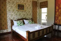 December To Remember House Hotels in Khlong Khuean District