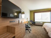 Holiday Inn Express & Suites SAN JOSE – SILICON VALLEY by IHG Hotels near Strike Brewing Company