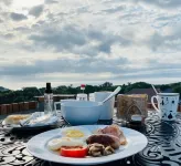 Harewood Lodge Hotels in Gonubie