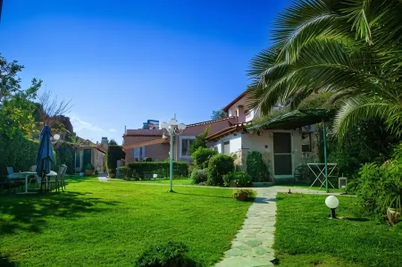 Natalie Apartments