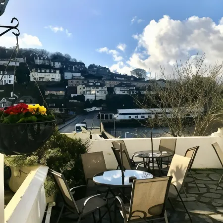 Bridgeside Guest House