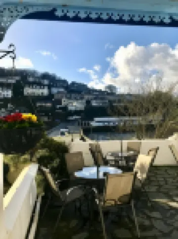 Bridgeside Guest House