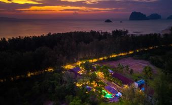 Dugong Village-Green Hotel